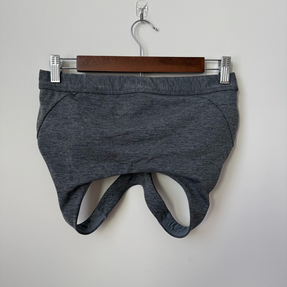 Athleta Ultimate Sports‎ Bra Grey Size Medium